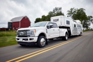 2017 Ford F-450 Super Duty Platinum Crew Cab 4x4